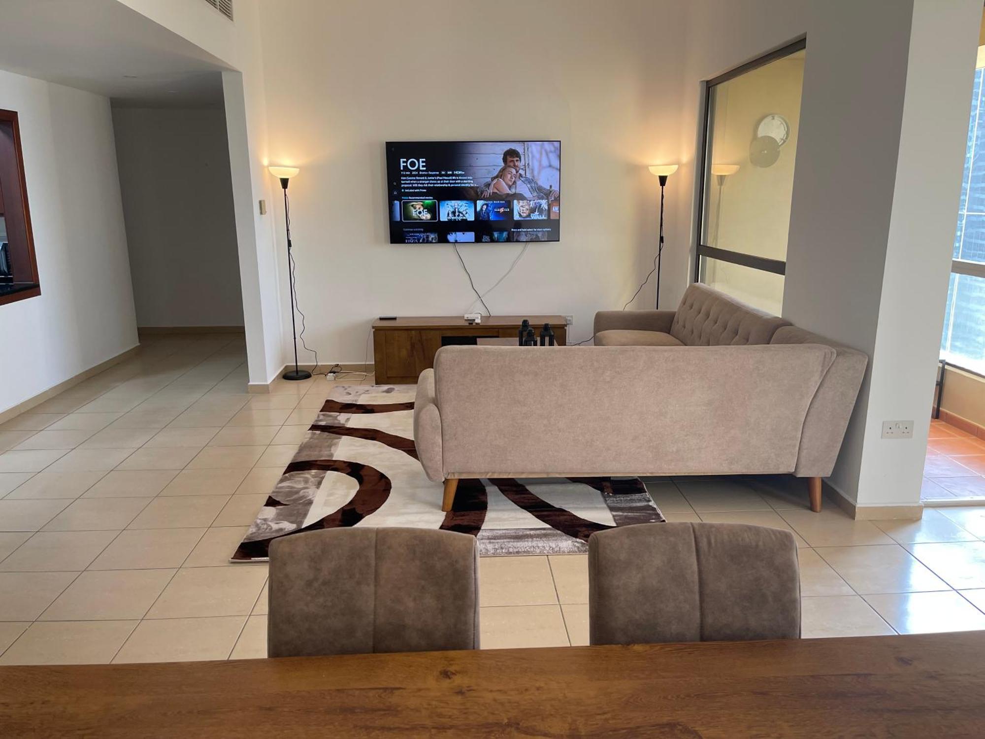 Seaview Beach Hostel Jbr - Walk To Beach - Gym - Pool - Metro Station Dubai Buitenkant foto