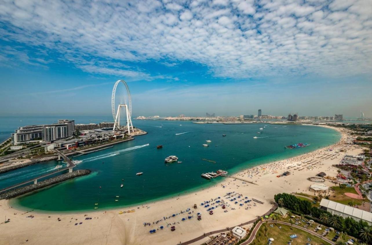 Seaview Beach Hostel Jbr - Walk To Beach - Gym - Pool - Metro Station Dubai Buitenkant foto
